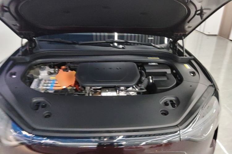 Used Hima AITO M9 2025 Extended-Range Ultra Version 52 kWh 6-Seater Engine Bay