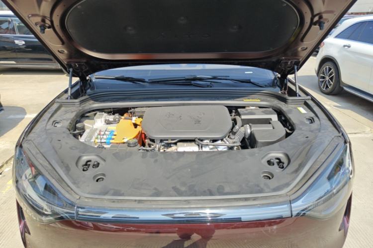 Used Hima AITO M9 2025 Extended-Range Ultra Version 52 kWh 6-Seater Engine Bay