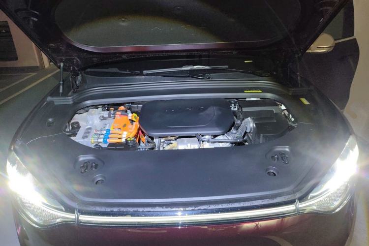 Used Hima AITO M9 2025 Extended-Range Ultra Version 52 kWh 6-Seater Engine Bay