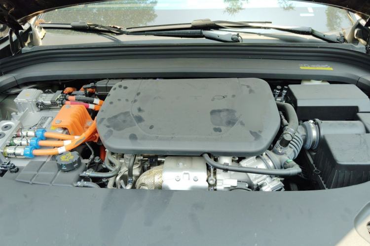 Used Hima AITO M9 2025 Extended-Range Ultra Version 52 kWh 6-Seater Engine Bay