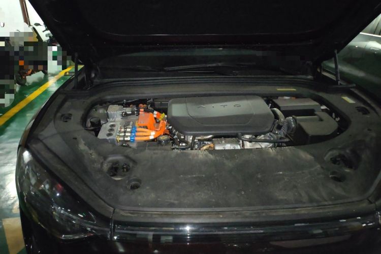 Used Hima AITO M9 2025 Extended-Range Ultra Version 52 kWh 6-Seater Engine Bay Right