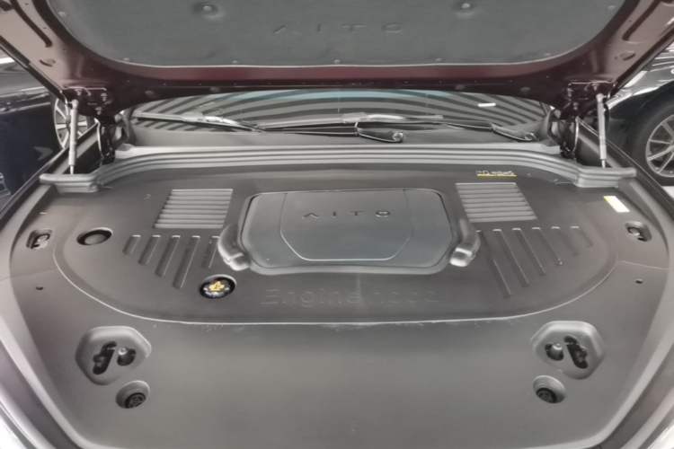 Used Hima AITO M9 2025 Extended-Range Ultra Version 52 kWh 5-Seater Edition Engine Bay