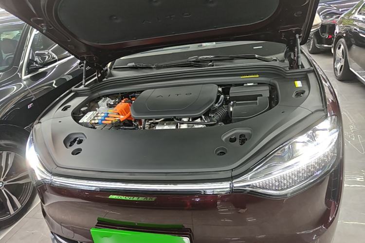 Used Hima AITO M9 2025 Extended-Range Ultra Version 52 kWh 6-Seater Engine Bay