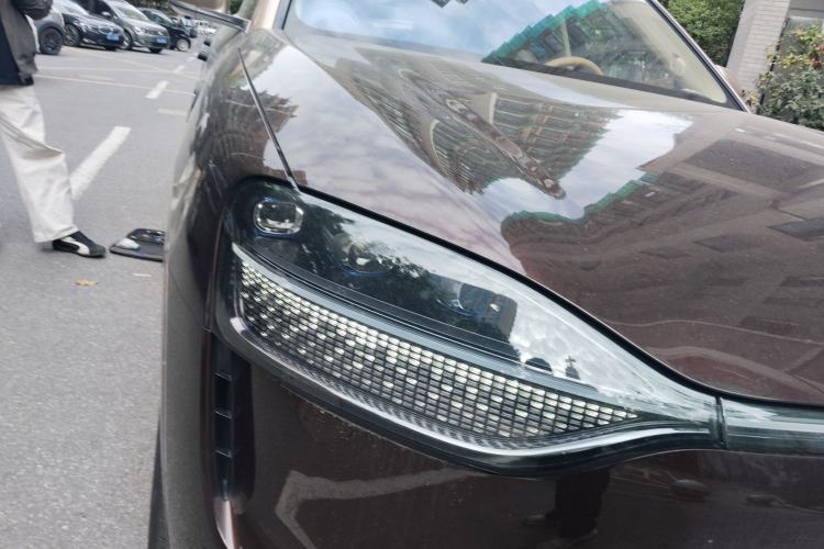 Used Hima AITO M9 2025 Extended-Range Ultra Version 52 kWh 6-Seater Exterior 1