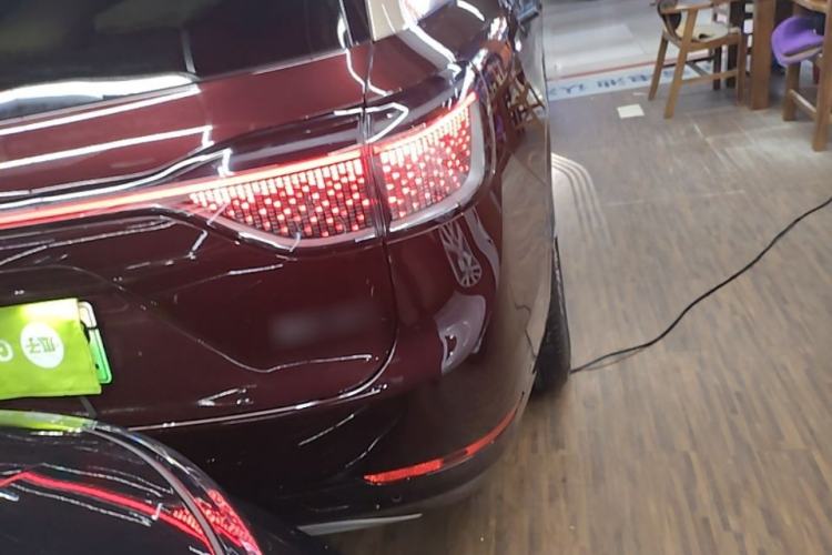 Used Hima AITO M9 2025 All-Electric Ultra Version 100 kWh 5-Seater Model Exterior 3
