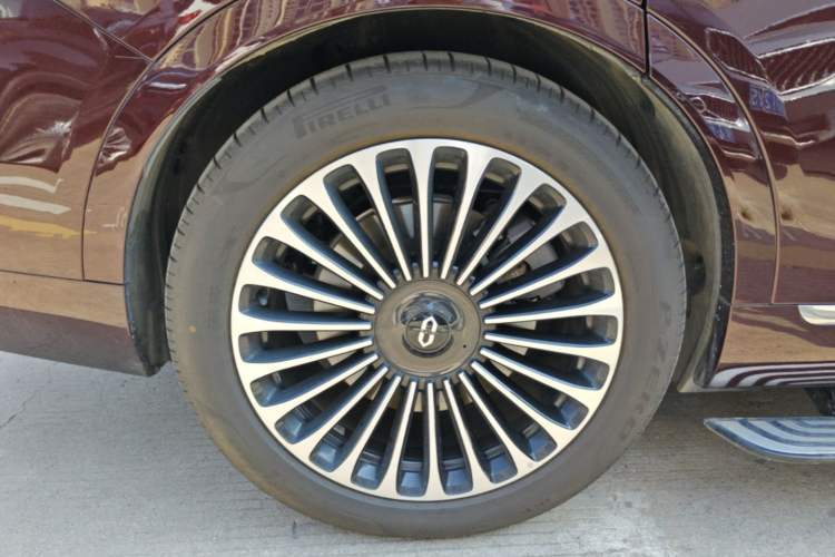 Used Hima AITO M9 2025 Extended-Range Ultra Version 52 kWh 6-Seater Exterior 5
