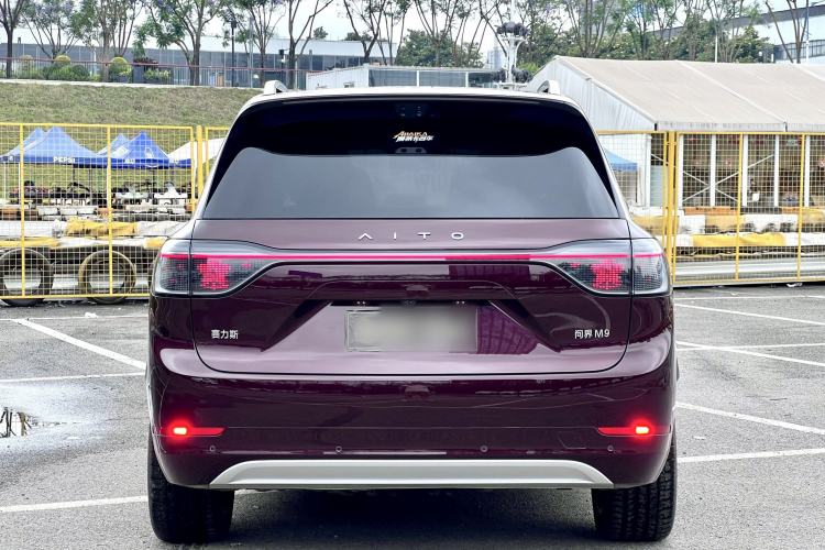 Used Hima AITO M9 2025 Extended-Range Max Version 52 kWh 6-Seater Edition Exterior 5
