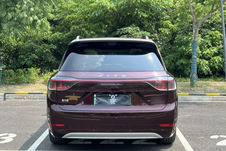 Used Hima AITO M9 2025 Extended-Range Ultra Version 52 kWh 6-Seater Exterior 5