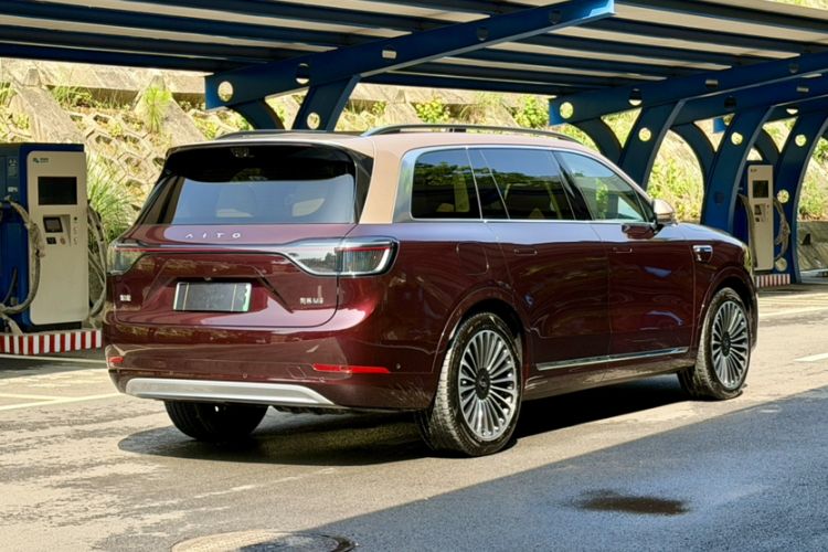 Used Hima AITO M9 2025 Extended-Range Ultra Version 52 kWh 6-Seater Exterior 6
