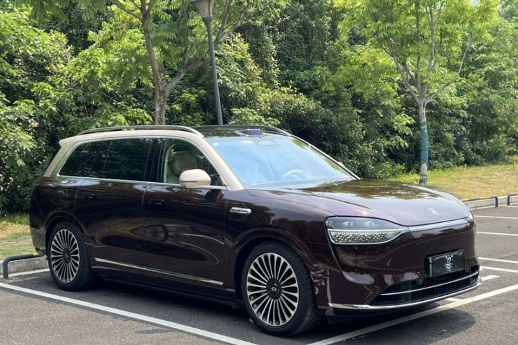 Used Hima AITO M9 2025 Extended-Range Ultra Version 52 kWh 6-Seater Exterior 6