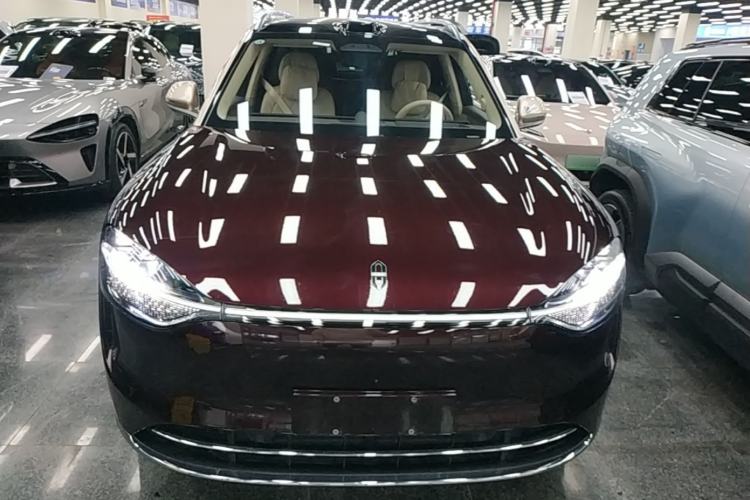 Used Hima AITO M9 2025 Extended-Range Ultra Version 52 kWh 6-Seater Front