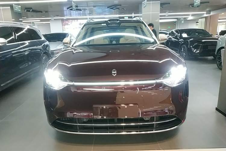 Used Hima AITO M9 2025 Extended-Range Ultra Version 52 kWh 6-Seater Front