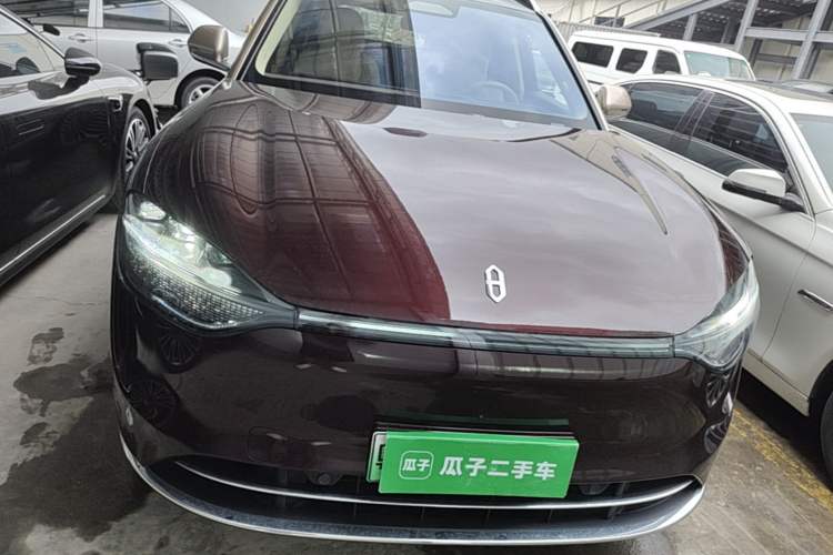 Used Hima AITO M9 2025 Extended-Range Ultra Version 52 kWh 6-Seater Front