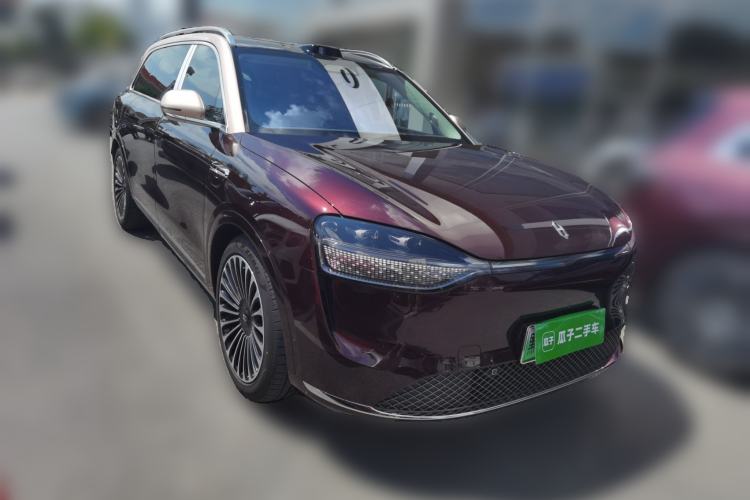 Used Hima AITO M9 2025 All-Electric Ultra Version 100 kWh 5-Seater Model Front Right 45 Deg