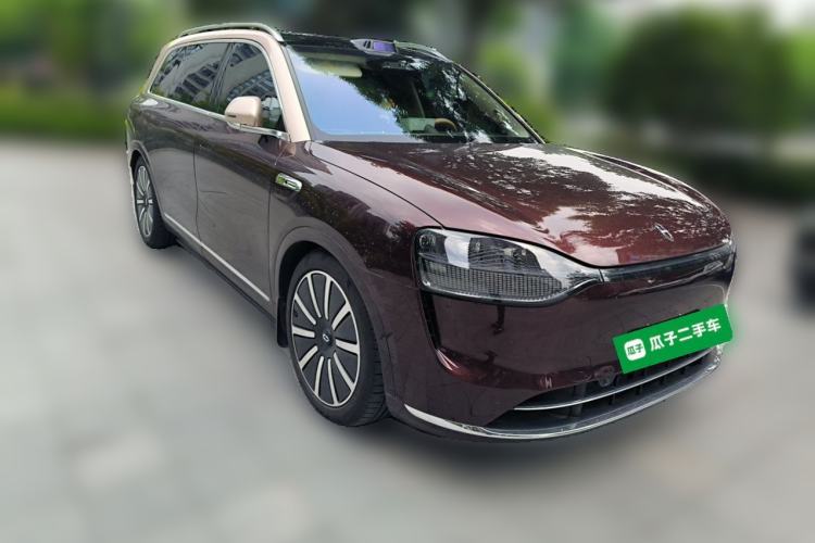 Used Hima AITO M9 2025 Extended-Range Ultra Version 52 kWh 5-Seater Edition Front Right 45 Deg
