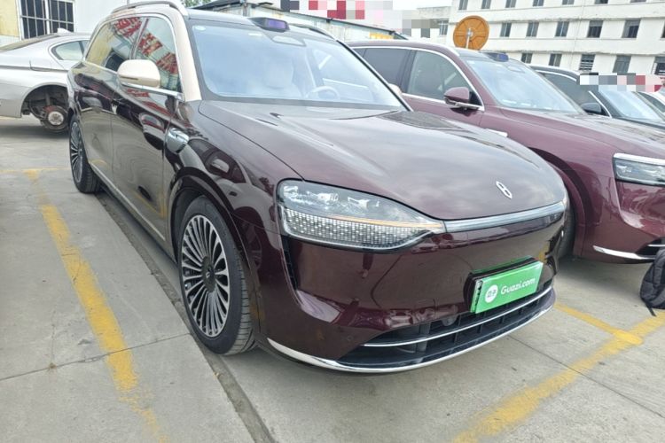 Used Hima AITO M9 2025 Extended-Range Ultra Version 52 kWh 6-Seater Front Right 45 Deg
