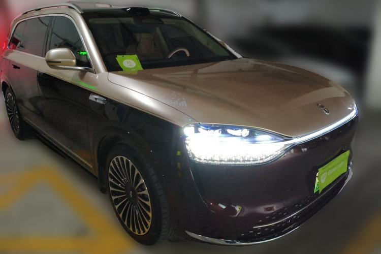 Used Hima AITO M9 2025 Extended-Range Max Version 52 kWh 5-Seater Edition Front Right 45 Deg