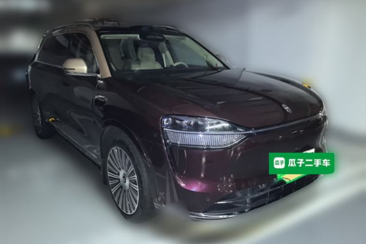 Used Hima AITO M9 2025 Extended-Range Max Version 52 kWh 5-Seater Edition Front Right 45 Deg