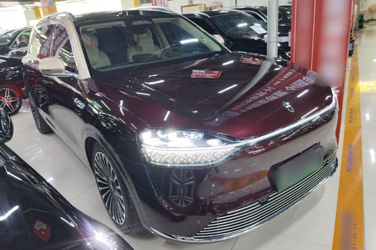 Used Hima AITO M9 2025 Extended-Range Ultra Version 52 kWh 6-Seater Front Right 45 Deg
