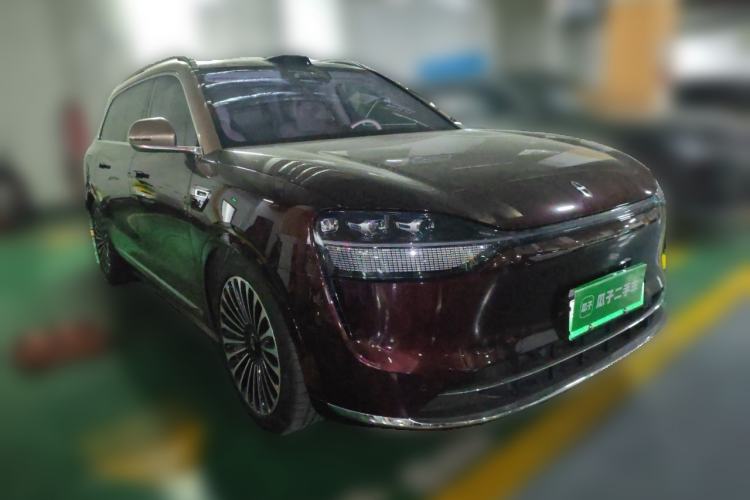 Used Hima AITO M9 2025 Extended-Range Ultra Version 52 kWh 6-Seater Front Right 45 Deg