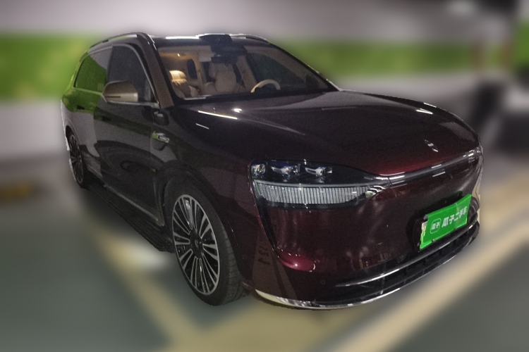Used Hima AITO M9 2025 Extended-Range Ultra Version 52 kWh 6-Seater Front Right 45 Deg