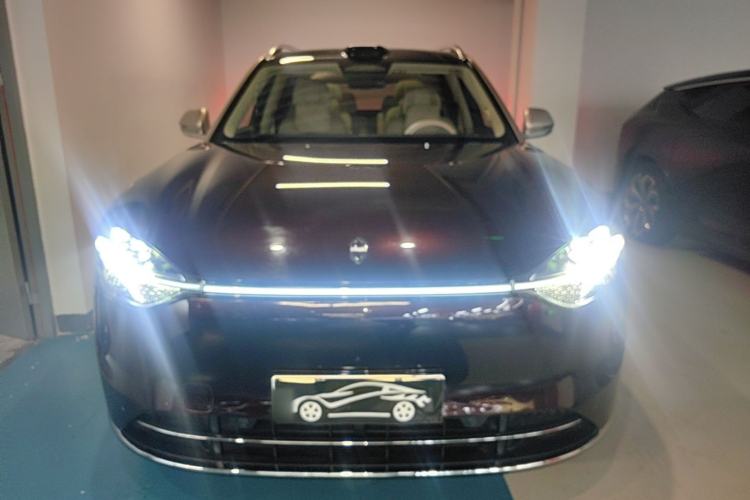 Used Hima AITO M9 2025 Extended-Range Ultra Version 52 kWh 6-Seater Front