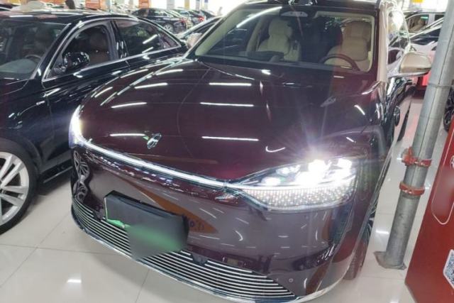 Used Hima AITO M9 2025 Extended-Range Ultra Version 52 kWh 6-Seater