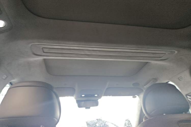 Used Hima AITO M9 2025 Extended-Range Ultra Version 52 kWh 6-Seater Headliner
