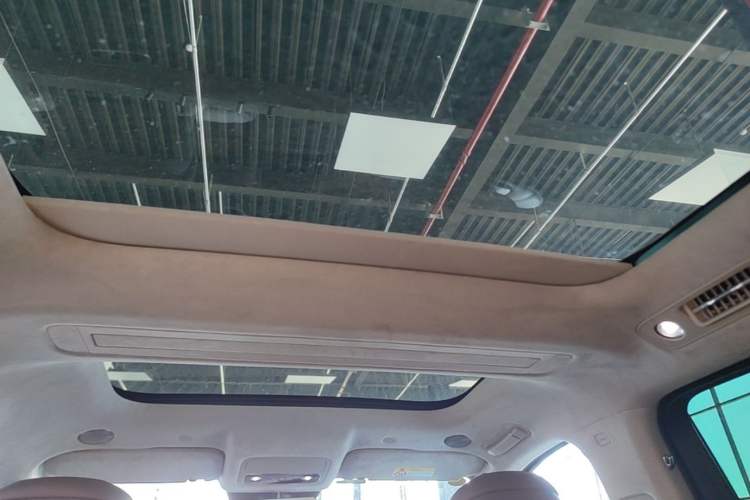 Used Hima AITO M9 2025 Extended-Range Ultra Version 52 kWh 6-Seater Headliner