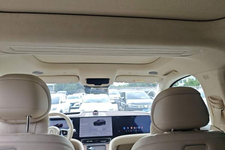 Used Hima AITO M9 2025 Extended-Range Ultra Version 52 kWh 6-Seater Headliner