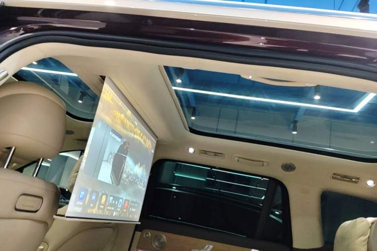 Used Hima AITO M9 2025 Extended-Range Ultra Version 52 kWh 5-Seater Edition Headliner