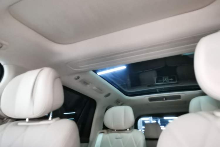 Used Hima AITO M9 2025 Extended-Range Ultra Version 52 kWh 6-Seater Headliner