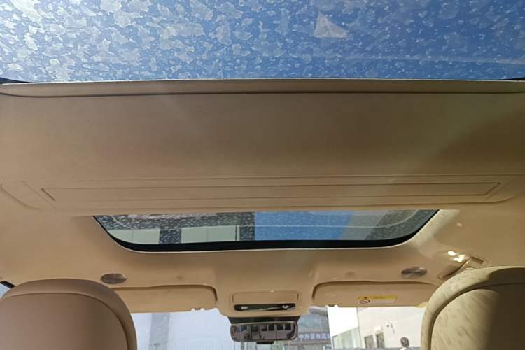 Used Hima AITO M9 2025 Extended-Range Ultra Version 52 kWh 6-Seater Headliner