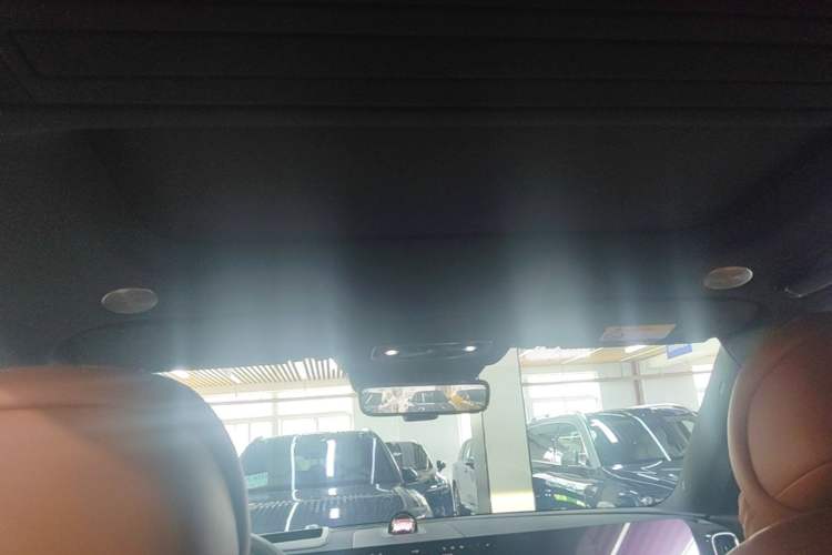 Used Hima AITO M9 2025 Pure Electric Ultra Version 100 kWh 6-Seater Model Headliner