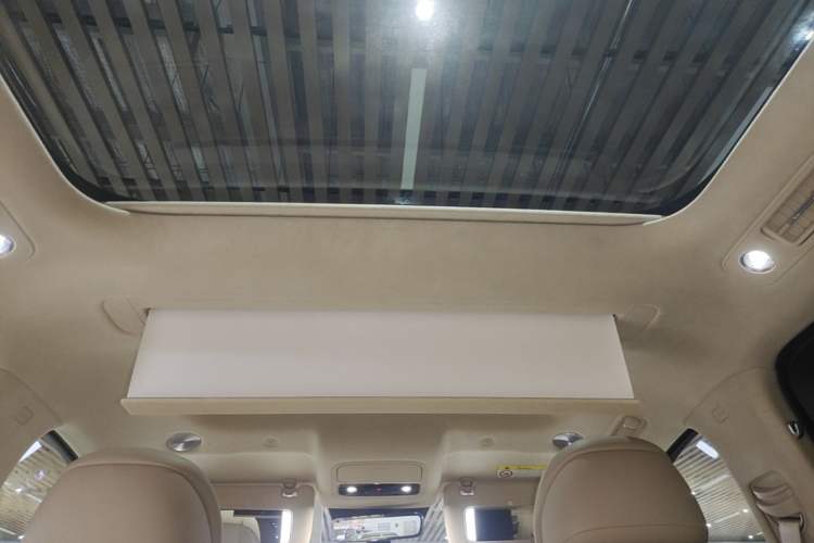Used Hima AITO M9 2025 Extended-Range Ultra Version 52 kWh 6-Seater Headliner