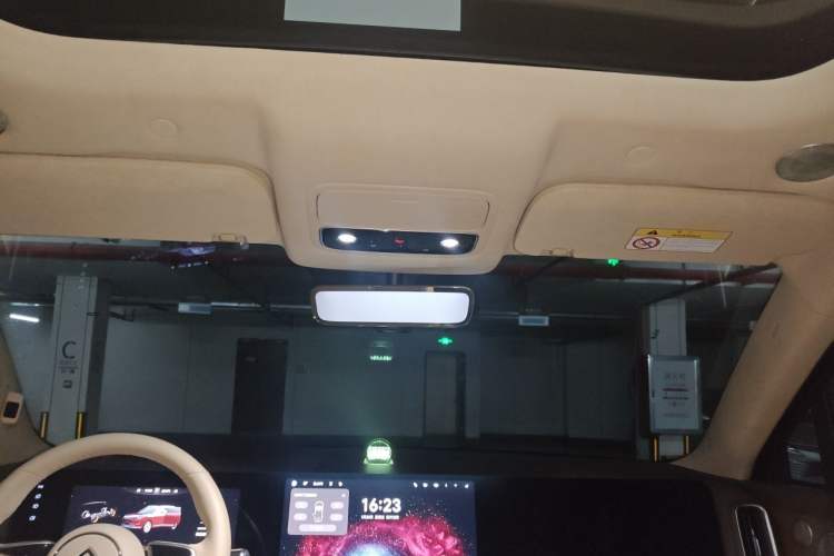 Used Hima AITO M9 2025 Extended-Range Ultra Version 52 kWh 6-Seater Headliner