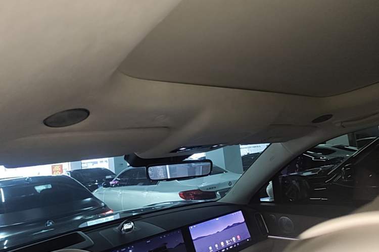 Used Hima AITO M9 2025 Extended-Range Ultra Version 52 kWh 6-Seater Headliner