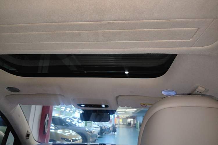 Used Hima AITO M9 2025 Extended-Range Ultra Version 52 kWh 6-Seater Headliner