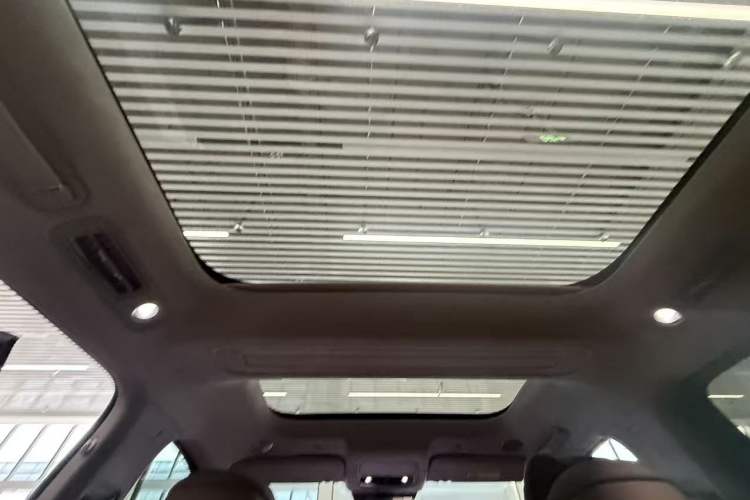 Used Hima AITO M9 2025 Extended-Range Ultra Version 52 kWh 5-Seater Edition Headliner