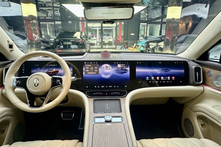 Used Hima AITO M9 2025 Extended-Range Ultra Version 52 kWh 6-Seater Interior 5