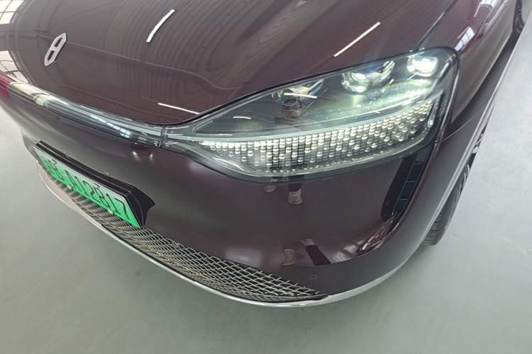Used Hima AITO M9 2025 Pure Electric Ultra Version 100 kWh 6-Seater Model Left Front Headlight