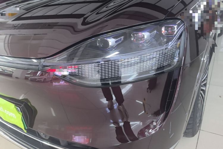 Used Hima AITO M9 2025 Extended-Range Ultra Version 52 kWh 6-Seater Left Front Headlight