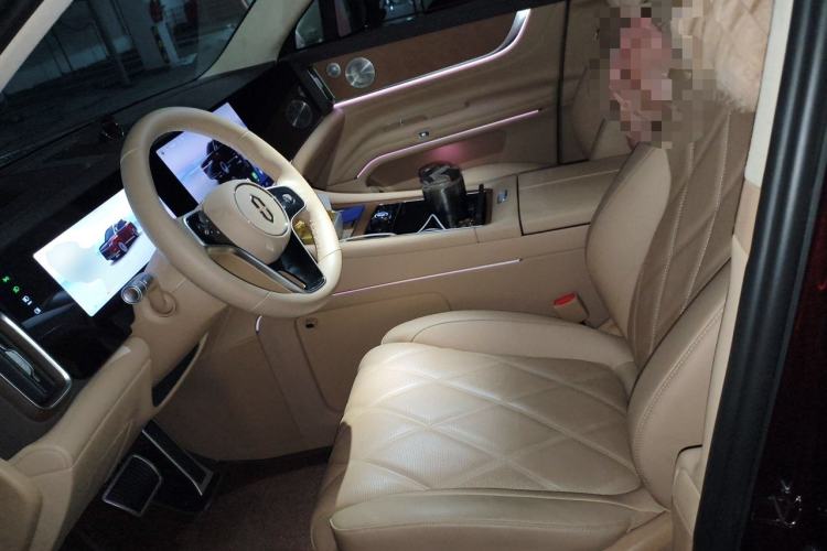 Used Hima AITO M9 2025 Extended-Range Max Version 52 kWh 5-Seater Edition Left Front Seat