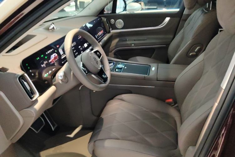 Used Hima AITO M9 2025 Extended-Range Ultra Version 52 kWh 5-Seater Edition Left Front Seat