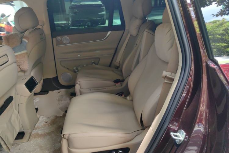 Used Hima AITO M9 2025 Extended-Range Ultra Version 52 kWh 6-Seater Left Rear Seat