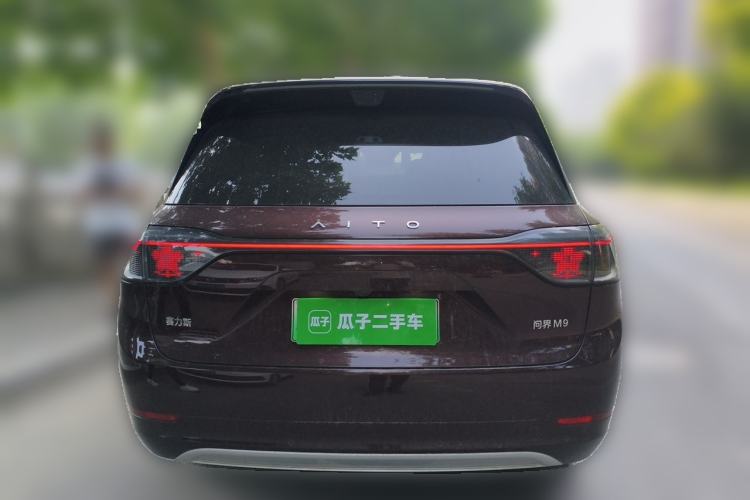 Used Hima AITO M9 2025 Extended-Range Ultra Version 52 kWh 6-Seater Rear