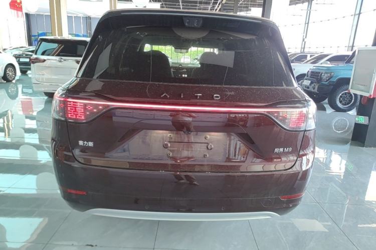 Used Hima AITO M9 2025 Extended-Range Ultra Version 52 kWh 6-Seater Rear