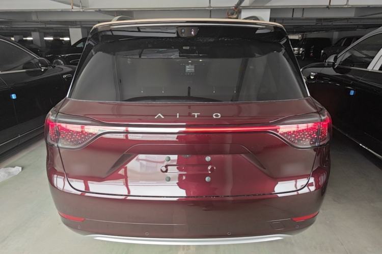 Used Hima AITO M9 2025 Extended-Range Ultra Version 52 kWh 6-Seater Rear