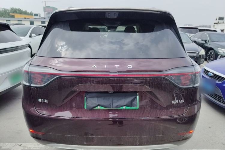 Used Hima AITO M9 2025 Extended-Range Ultra Version 52 kWh 6-Seater Rear