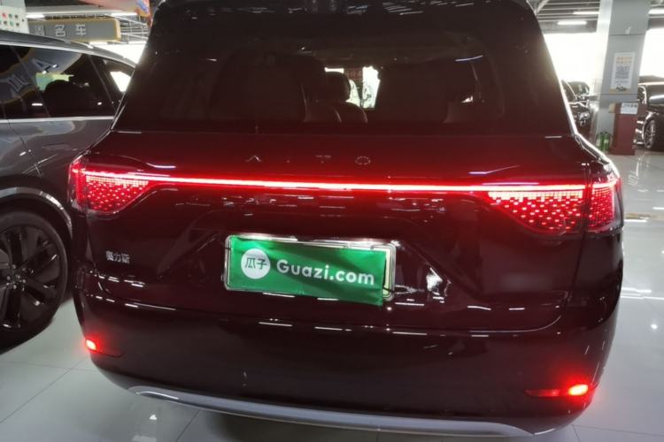 Used Hima AITO M9 2025 Extended-Range Ultra Version 52 kWh 6-Seater Rear